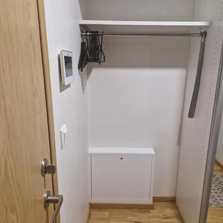 Oja 118-49 Appartement *
